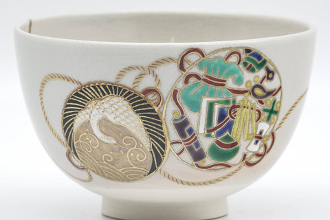 Tezumi — Japanese Matcha Bowl - Decorated Geometric Ornaments Kyo-yaki Chawan - 250ml — closeup of the glaze