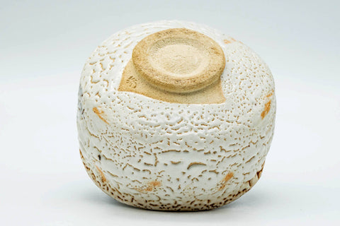 Japanese Matcha Bowl - 加藤秀山 Katou Hideyama - White Shino Glazed Mino-yaki Chawan - 350ml