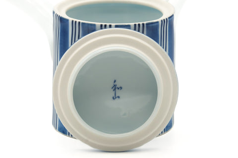 Tezumi — Japanese Tea Set - Blue White Arita Porcelain Kyusu Teapot with 5 Yunomi Teacups — closeup of the decoration