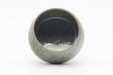 Japanese Teacup - Plump Crazed Green Celadon Obori Soma-yaki Yunomi - 150ml