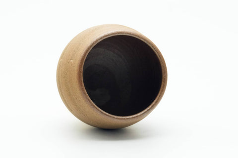 Tezumi — Japanese Teacup - Carved Spiraling Stoneware Yunomi - 120ml — three-quarter view