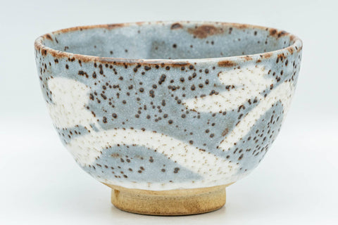 Japanese Matcha Bowl - Blue White Shino Glazed Sugi-nari Chawan - 350ml - Tezumi