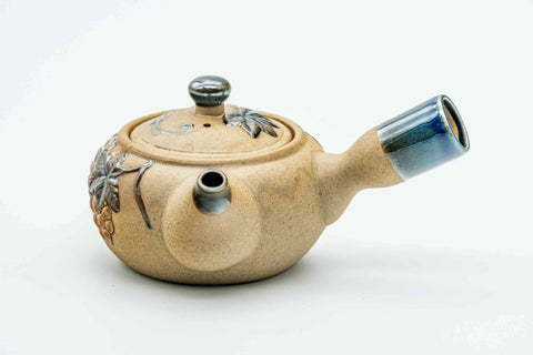 Front view of the grapevine kyusu, lid on.