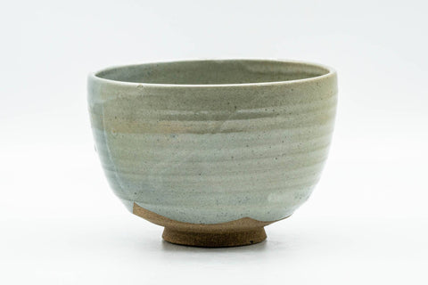 Japanese Matcha Bowl - White Floral Gold Green Glazed Wan-nari Chawan - 350ml - side view of the matcha bowl
