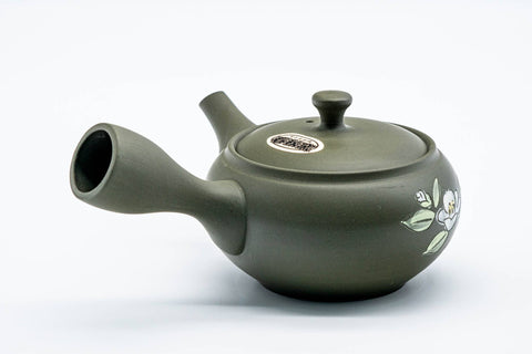 Camellia Painted Ryokudei Tokoname Teapot - 220ml