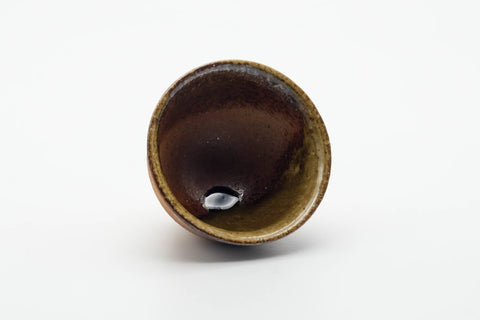 Tezumi — Japanese Teacup - Brown Green Ash Glazed Shigaraki-yaki Yunomi - 110ml — three-quarter view