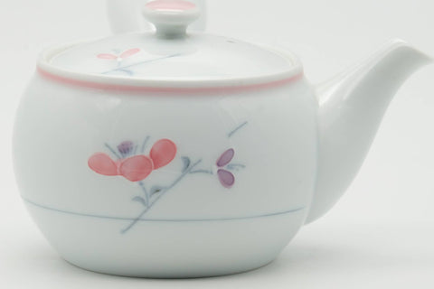 Tezumi — Japanese Kyusu - Floral White Porcelain Arita-yaki Ceramic Filter Teapot - 200ml — closeup of the base