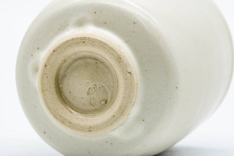 Tezumi — Japanese Teacup - White Glazed Yunomi - 140ml — inverted showing the foot ring