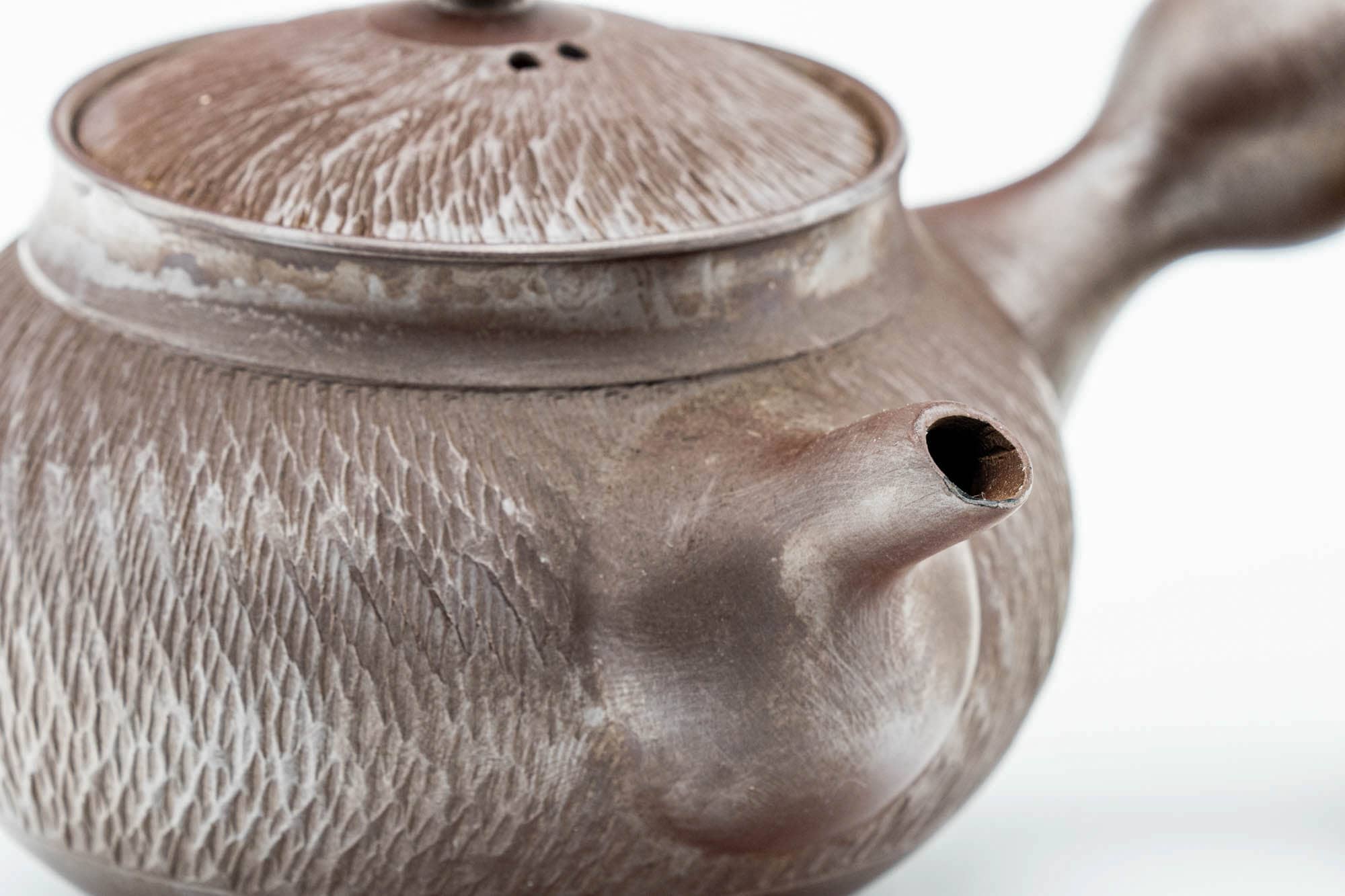 Japanese Kyusu - Engraved Tochiri Banko-yaki Debeso Teapot - 180ml