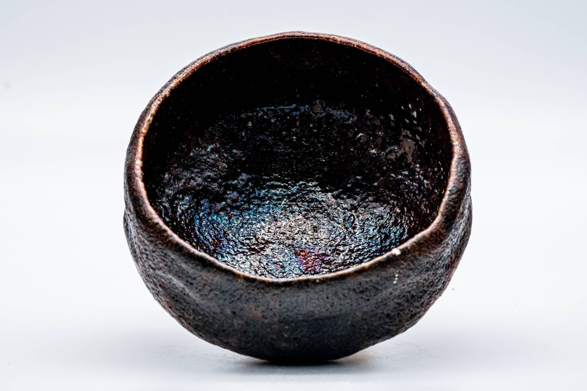 Japanese Matcha Bowl - 加藤石春 Katou Sekishun - Iridescent Glazed Undulating Raku-yaki Chawan - 250ml