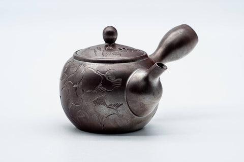Tezumi — Japanese Kyusu - Engraved Birds Banko-yaki Ceramic Teapot - 150ml — side view with the lid and side handle