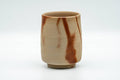 Tezumi — Japanese Teacup - Beige Hidasuki Bizen-yaki Yunomi - 180ml — front view