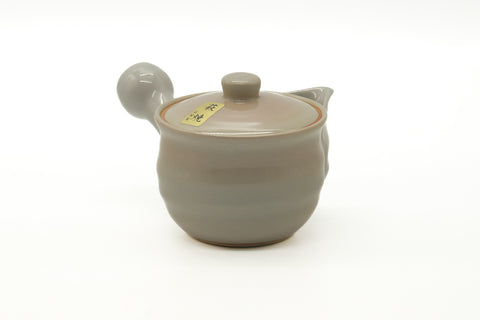 Tezumi — Japanese Tea Set - Classic Hagi Kyusu Teapot with 5 Yunomi Teacups — interior of the teapot showing the filter