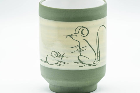 Japanese Teacups - Pair of Friendly Mice Ryokudei Tokoname-yaki Yunomi - 140ml - closeup of a single cup showing the mouse design