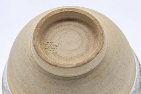 Tezumi — Japanese Teacups - Set of 3 Beige Green Patterned Kiyomizu-yaki Yunomi - 125ml — closeup of the glaze