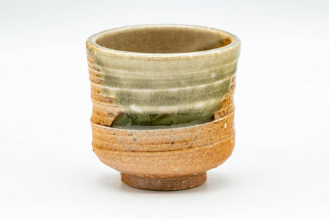 Japanese Tea Set - Set of 5 Uniquely Glazed Shigaraki-yaki Guinomi - 50ml - single ribbed green and beige glazed teacup, front view