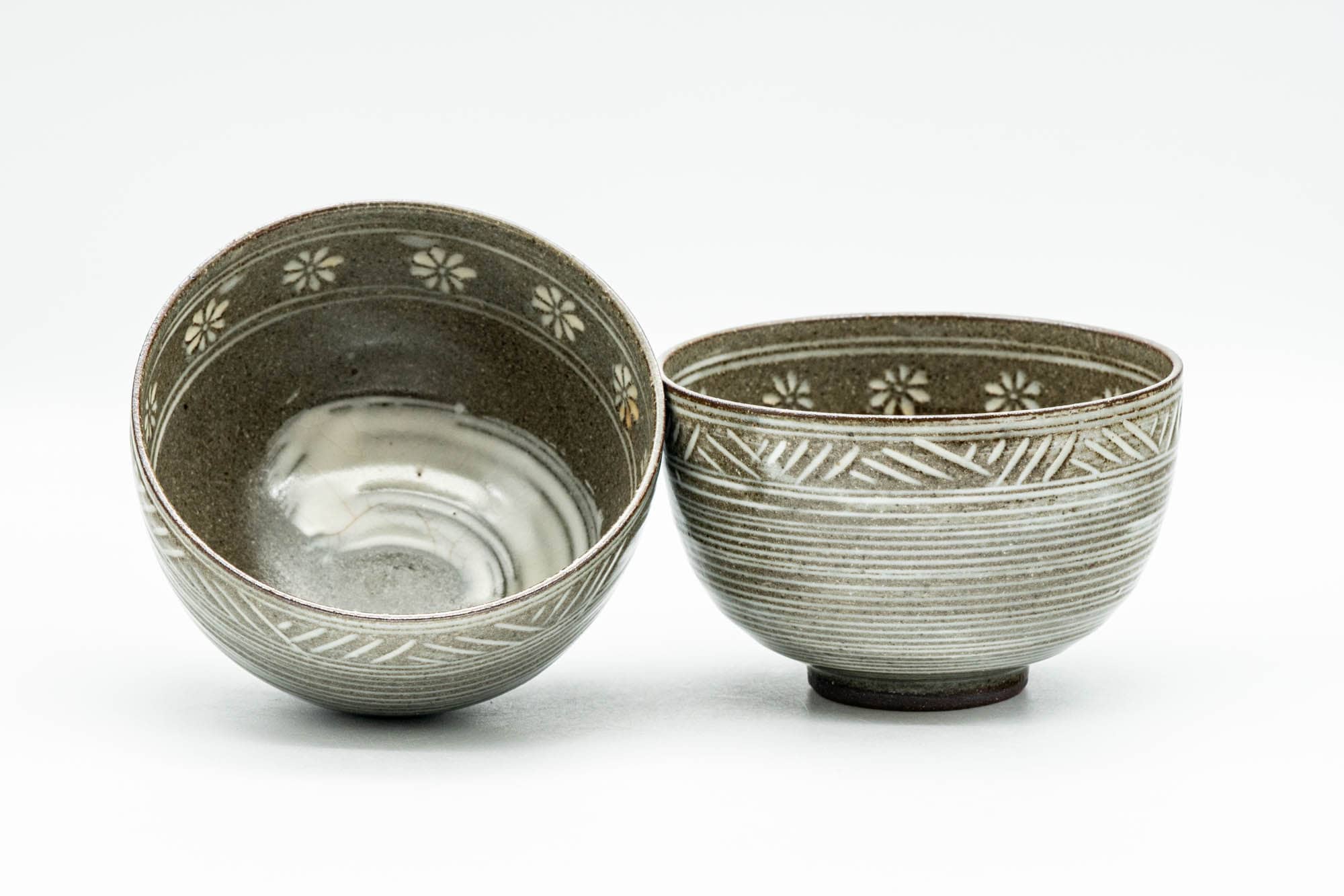 Japanese Teacups - Pair of White Floral Hakeme Yunomi - 150ml