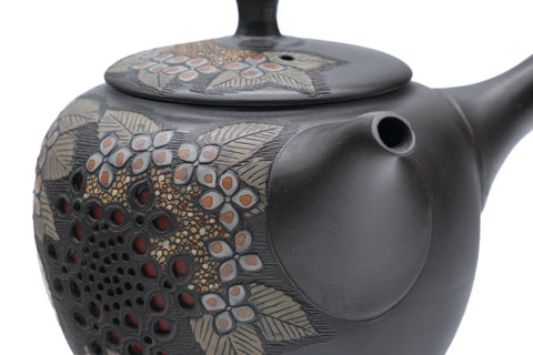 Hydrangea Layered Tokoname Teapot - 200ml