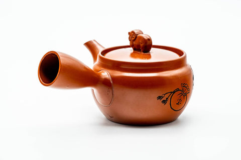 Japanese Kyusu - Sheep Drum Decorated Tokoname-yaki Mesh Teapot - 260ml - side profile with the spout to the left