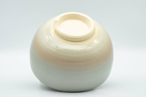 Tezumi — Japanese Matcha Bowl - Beige Peach Glazed Kyo-yaki Chawan - 400ml — tipped to show the interior