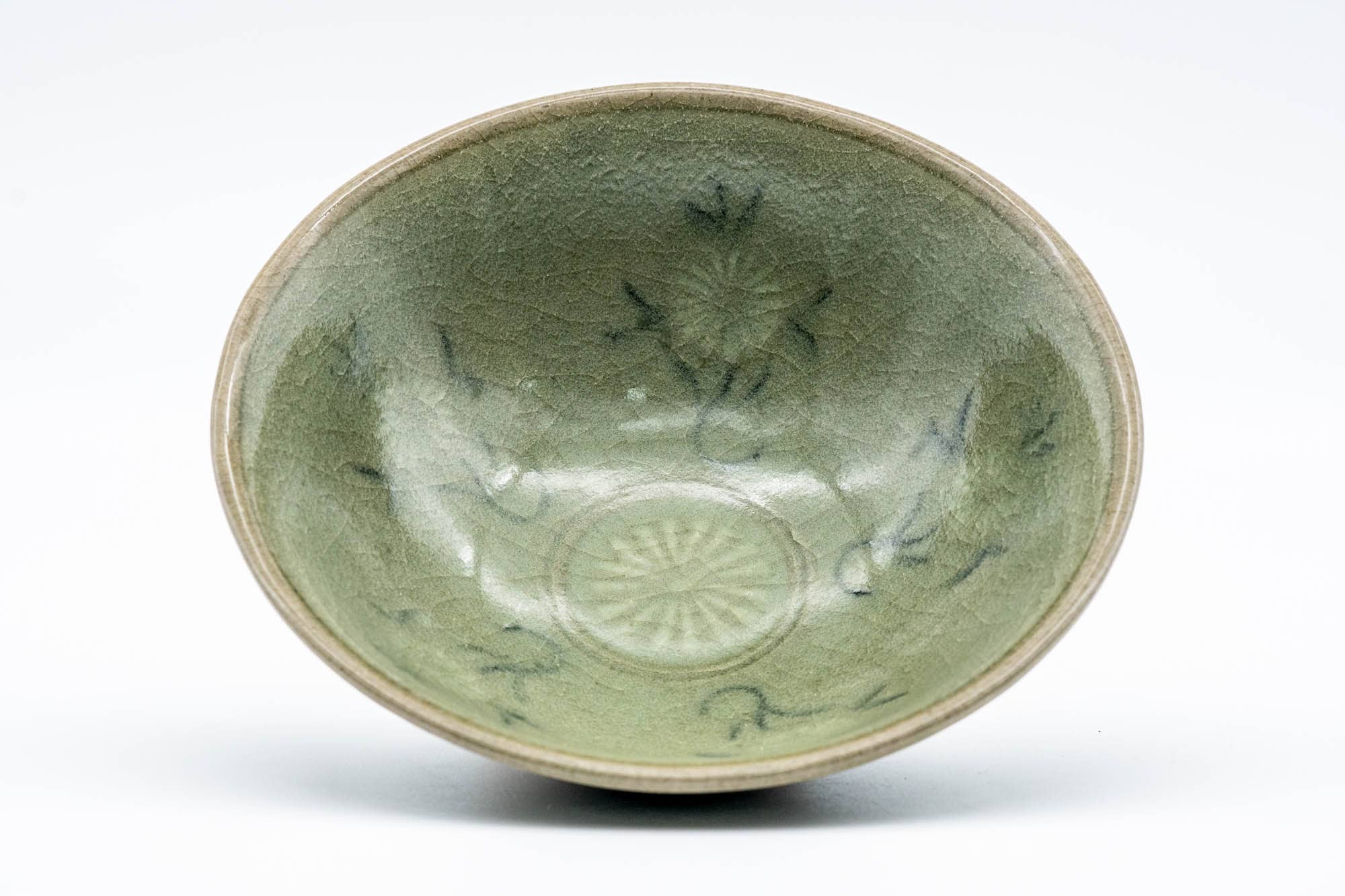 Japanese Matcha Bowl - Green Celadon Hira-gata Chawan - 150ml
