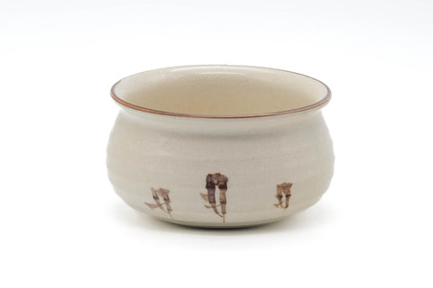 Japanese Kensui - Beige Glazed Long Grass Water Bowl - 600ml