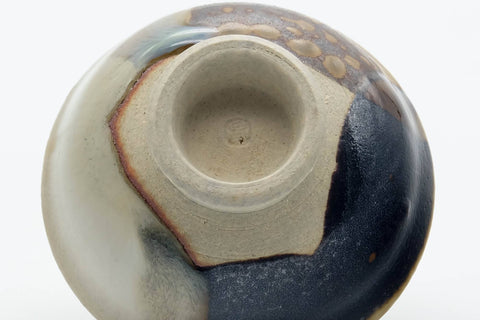 Tezumi — Japanese Teacup - Beige Brown Drip-Glazed Guinomi with Kiribako - 20ml — closeup of the glaze