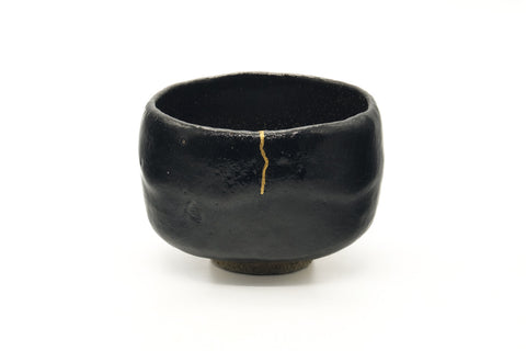 Japanese Matcha Bowl - 覚入 Utsushi Kintsugi Black Raku Chawan - 700ml