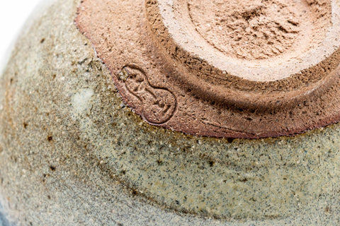 Tezumi — Japanese Matcha Bowl - Beige Blue Hare's Fur Glazed Wan-nari Chawan - 250ml — inverted showing the foot ring