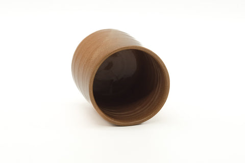 Tezumi — Japanese Teacup - Beige Cream Glazed Hagi Yunomi - 210ml — three-quarter view