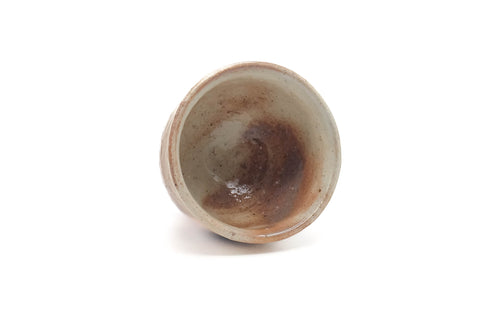 Tezumi — Japanese Teacup - Beige Pink Drip-Glazed Hagi-yaki Guinomi - 40ml — three-quarter view