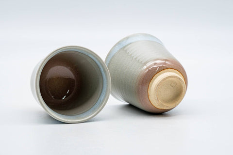 Japanese Teacups - 天鵬山 Tsubaki Kiln - Pair of Beige White Glazed Hagi-yaki Tulip-Shaped Yunomi - 120ml