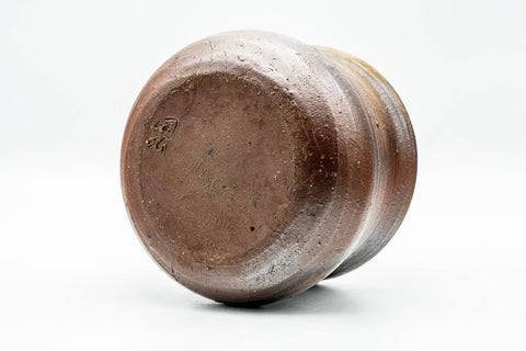 Top-down view of the Bizen water bowl rim and interior