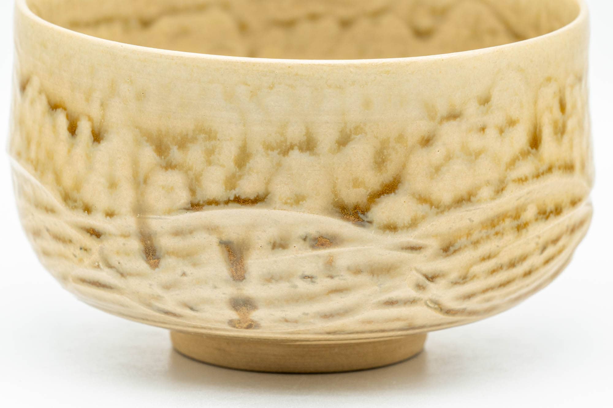 Japanese Matcha Bowl - Beige Green Drip-Glazed Carved Kyo-yaki Chawan - 300ml - Tezumi