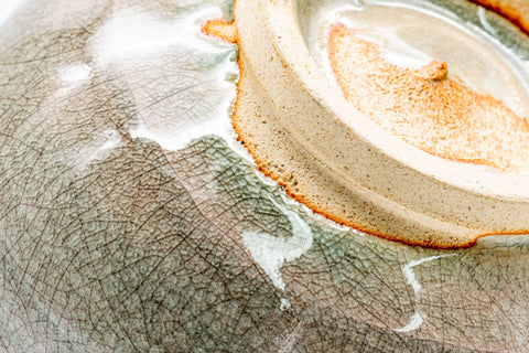 Yamato Shōroku 大和松緑 - Vintage Grey Hagi-Yaki Chawan