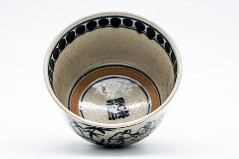 Tezumi — Japanese Matcha Bowl - 岩崎新定 Shinsada Iwasaki - Annan Zeze-yaki Chawan - 250ml — top-down view of the interior