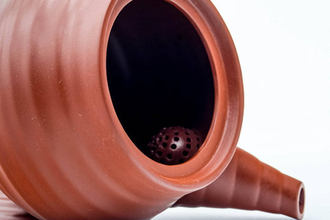 Japanese Kyusu - Spiraling Red Shudei Tokoname-yaki Ceramic Filter Teapot - 260ml