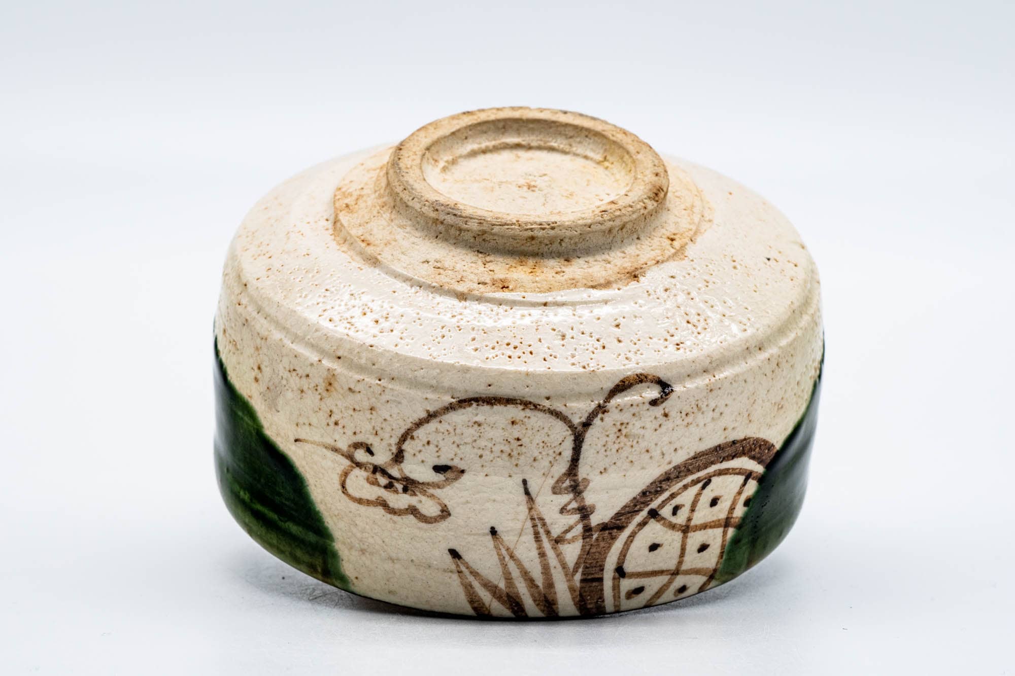 Japanese Matcha Bowl - Beige Green Floral Oribe-yaki Chawan - 200ml