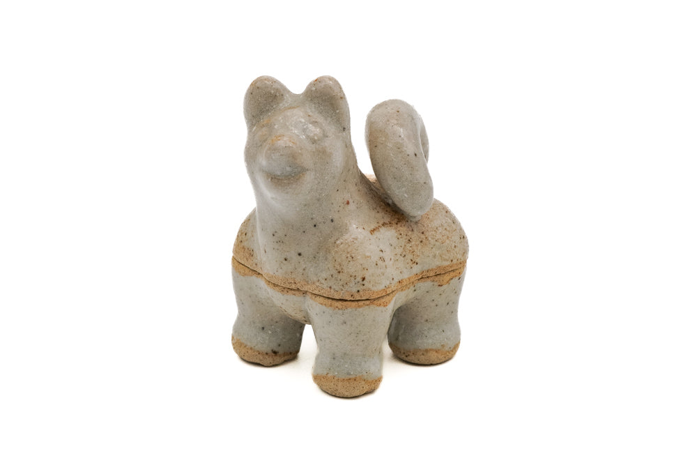 Japanese Kogo - 仙 Dog-shaped Incense Container