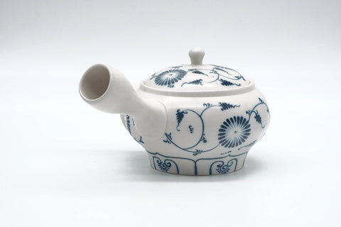 Tezumi — Japanese Kyusu - Blue Floral Arita-yaki Mesh Filter Teapot - 340ml — side view showing the spout