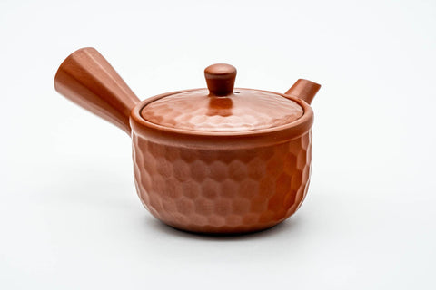 Japanese Kyusu - Scaled Tokoname-yaki Mesh Teapot - 240ml - side profile with the spout to the left and the textured body