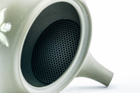 Camellia Painted Ryokudei Tokoname Teapot - 220ml