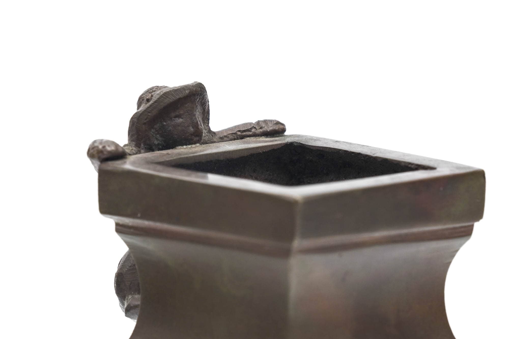 Japanese Futaoki - Bronze Ikkanjin Lid Rest