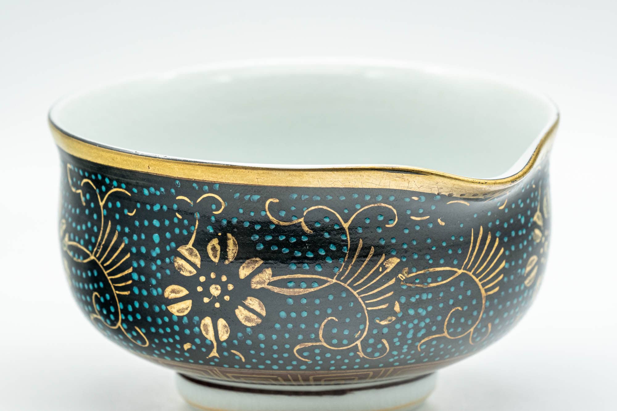Japanese Katakuchi - 九谷焼 Floral Aochibu Kutani-yaki Porcelain Water Cooler - 110ml - Tezumi
