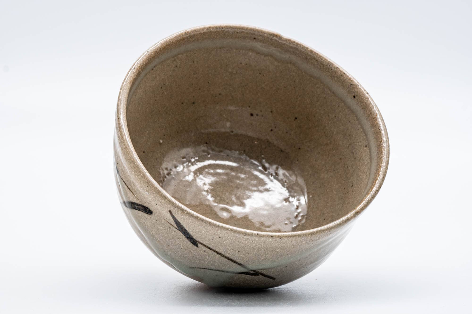Japanese Matcha Bowl - 井上東也 Tōya Inoue - 鏡山窯 Kyōzan Kiln - Drip-Glazed Karatsu-yaki Chawan - 300ml