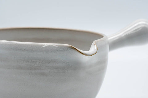 Japanese Yuzamashi - White Glazed Tokoname-yaki Spouted Bowl - 300ml