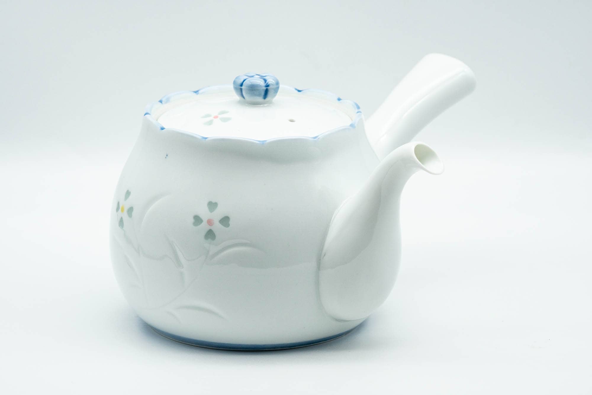 Japanese Tea Set - Floral White Arita-yaki Porcelain Kyusu Teapot with 5 Yunomi Teacups