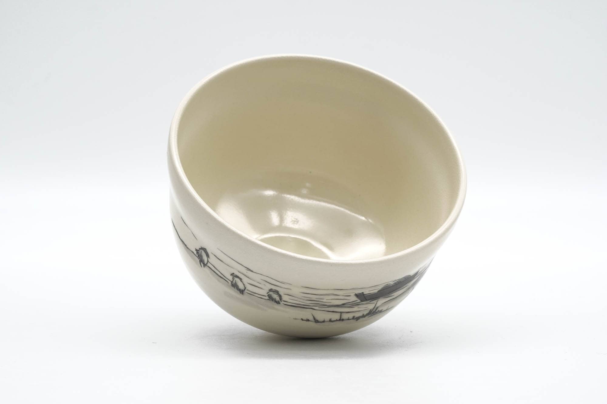 Japanese Matcha Bowl - Beige Glazed Landscape Decorated Kyo-yaki Chawan - 300ml
