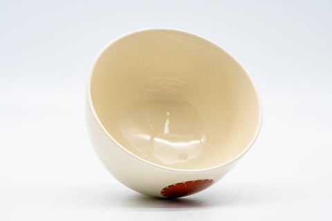 Tezumi — Japanese Matcha Bowl - Floral Paulownia Kyo-yaki Chawan - 250ml — three-quarter view