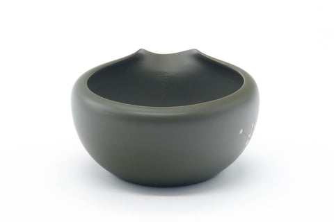 Tezumi — Japanese Katakuchi - Plum Blossoms Ryokudei Tokoname Water Cooler - 180ml — top-down view of the interior